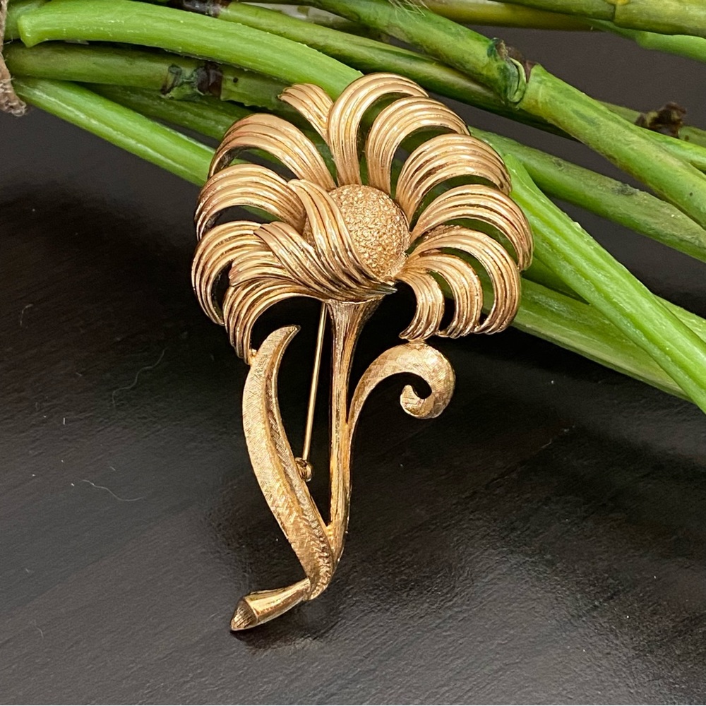 Vintage Signed MONET Brushed Gold-tone Flower Brooch